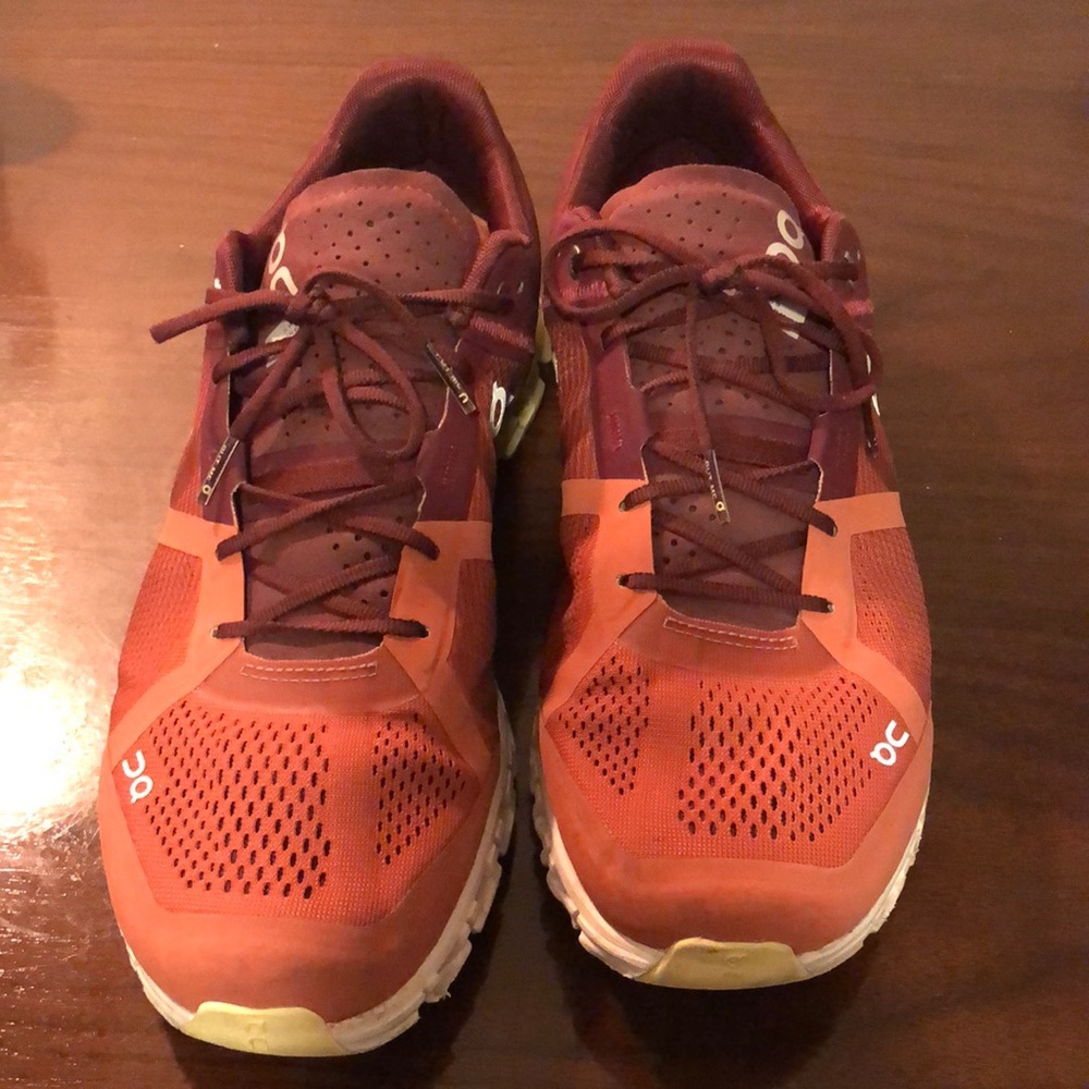 On Cloud Cloudflow Rust Limelight Running Shoe Mens size 10.5